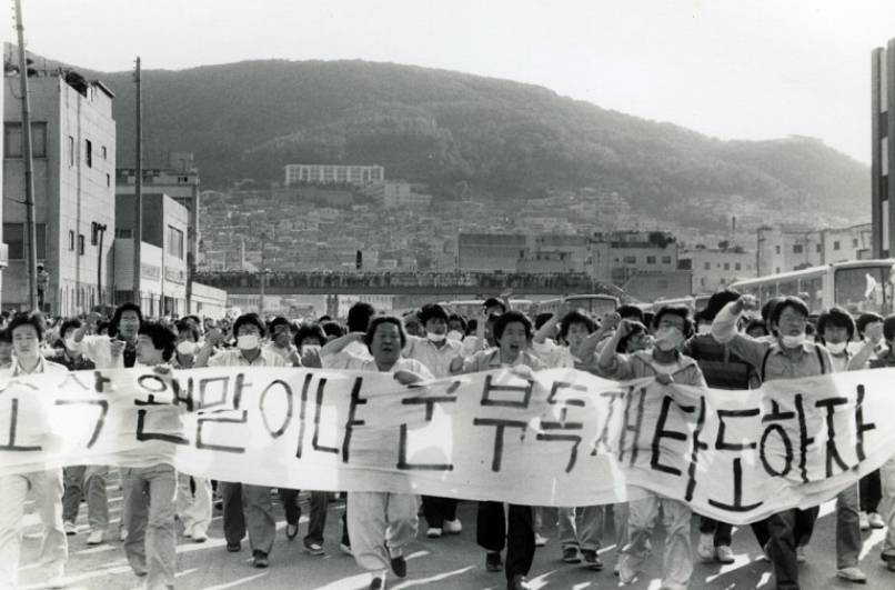 청년들이여, 너희는 무얼하고있는가.독재에 사망한 대학생들 | 인스티즈