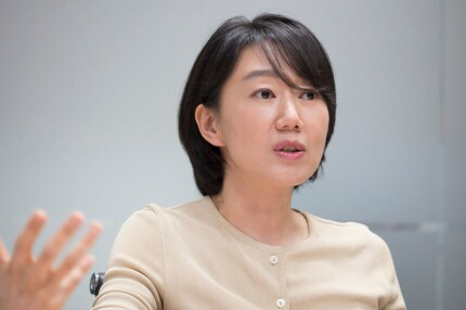 배현진한테 물 아껴쓰라고 했다가 비제작부서로 가게 된 기자.jpg | 인스티즈