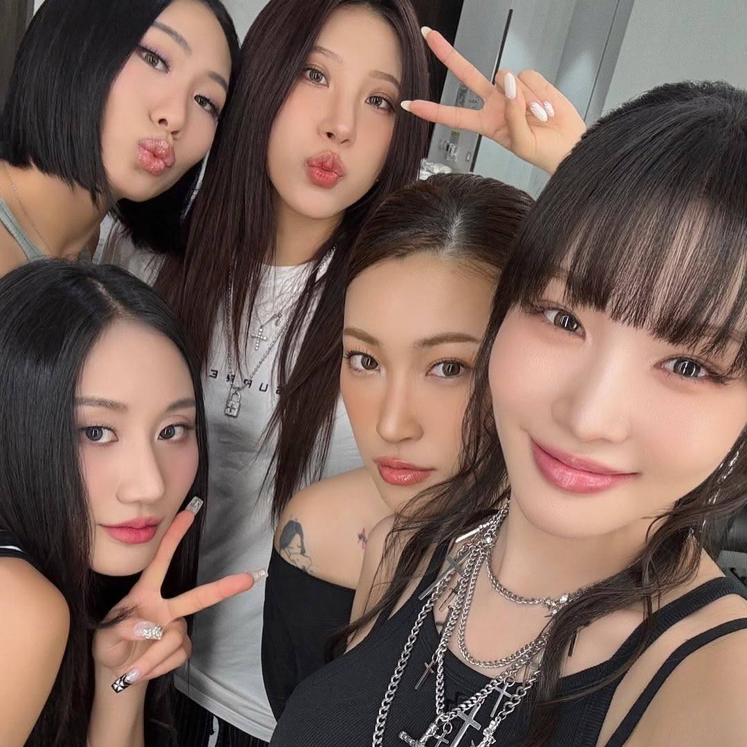 요즘 보기힘든 청하 근황.jpg | 인스티즈