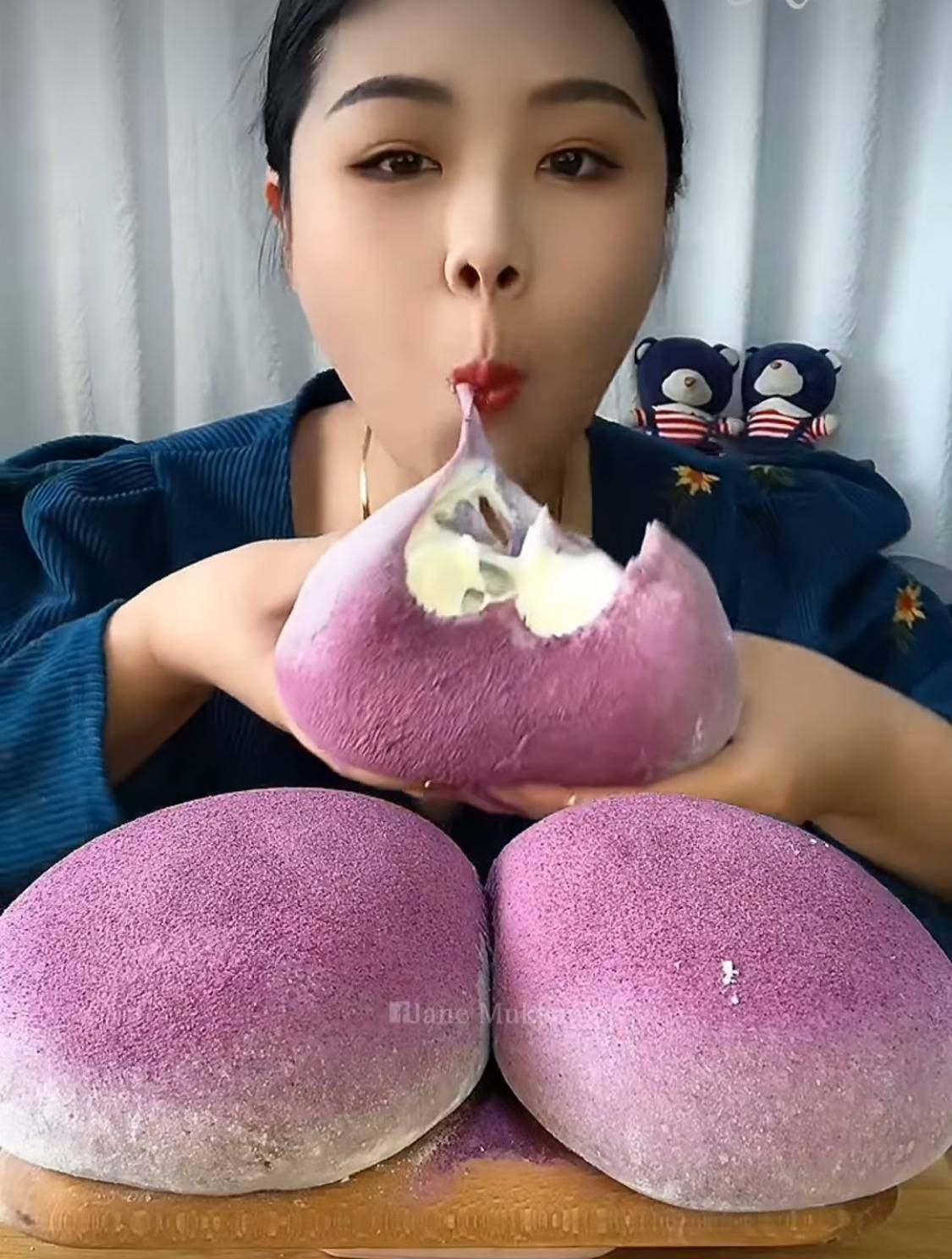 중국 먹방에 나오는 대왕크림찹쌀떡 먹어보고싶은 달글 | 인스티즈