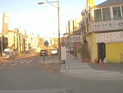 기분 좋게 만들어 주시는 노부부 | 인스티즈
