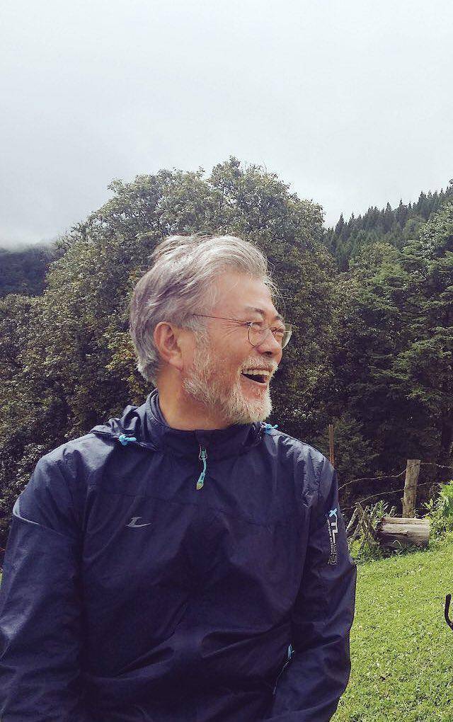 솔직히 문재인이 대통령이라서 좋은 점 중 부정할 수 없는 한 가지.. | 인스티즈