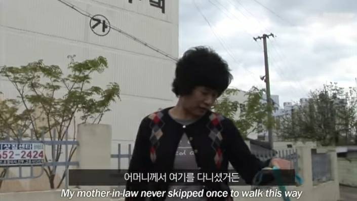 할머니 장례식장에서 눈물 흘리던 백구가 2년동안 한 일 | 인스티즈