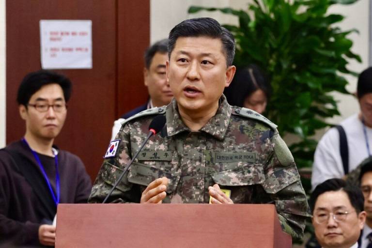 이번 위원회 현안질의 중 저 세상 뻔뻔함을 보이는 군바리 3인방(+추가) | 인스티즈