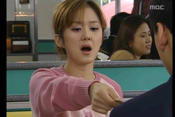 뉴논스톱 나라가 대학생인거 알면서 고백한 중3학생 | 인스티즈