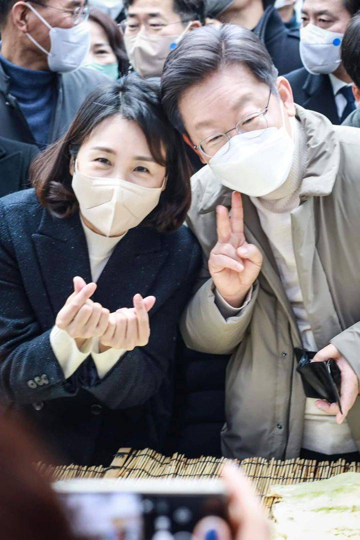 잼시 혜시...둘이 사궈??? (나애 소중한 대통령 부부🥹) (사진많음주의) | 인스티즈