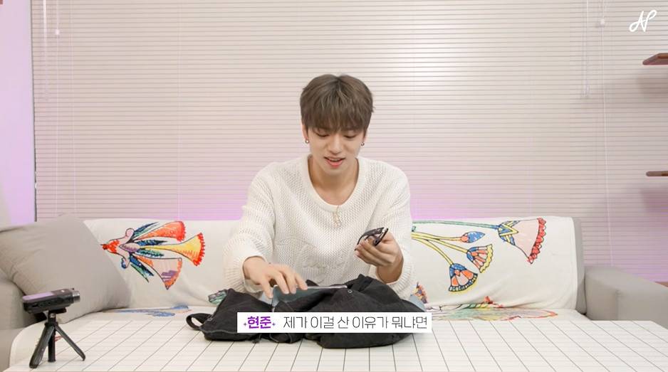신인 아이돌이 생각하는 연예인 필수템...jpg | 인스티즈