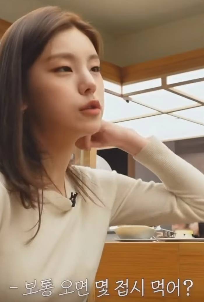 초밥 엄청 많이 먹는다는 있지 예지&류진 | 인스티즈