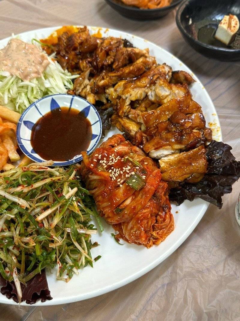 창원에서 아는 사람들은 아는 짱맛 음식.jpg | 인스티즈