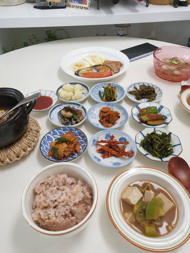 30대 여시들 집밥이 더 맛있다 vs 그래도 아직은 떡볶이치킨피자햄버거가 더 맛있다 | 인스티즈