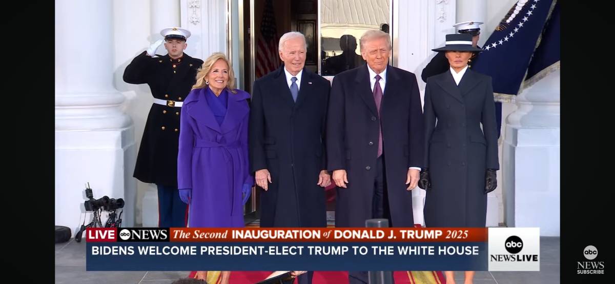 혼자 장례식인 멜라니아 트럼프 | 인스티즈