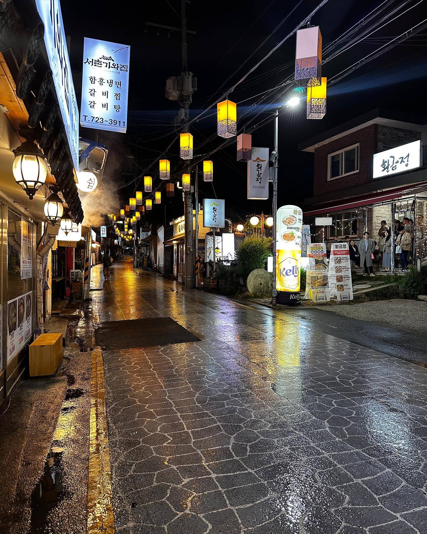 '엑스오 키티' 배우들이 올린 한국 촬영 비하인드 사진 | 인스티즈