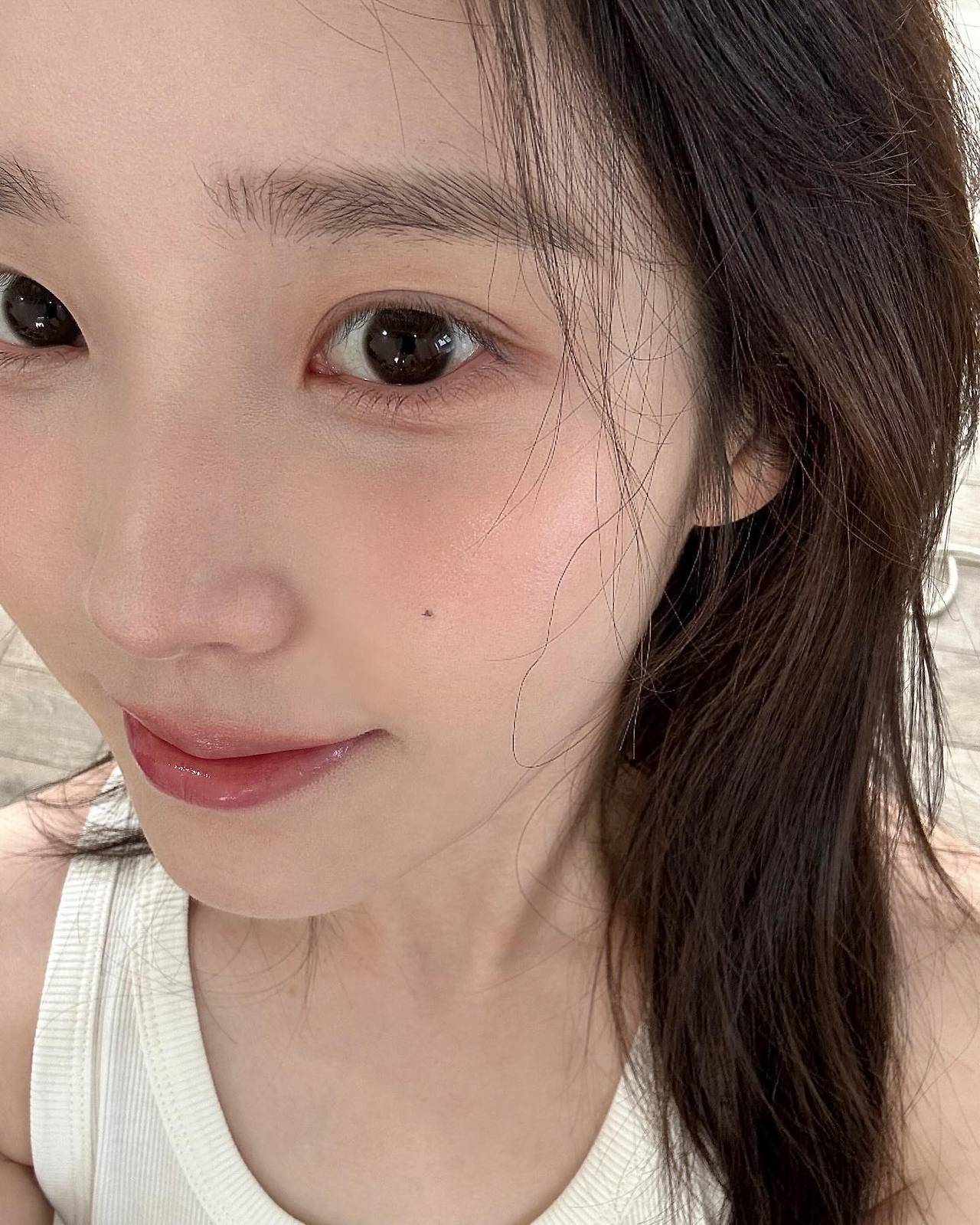 아이유 인스타그램 업로드 | 인스티즈