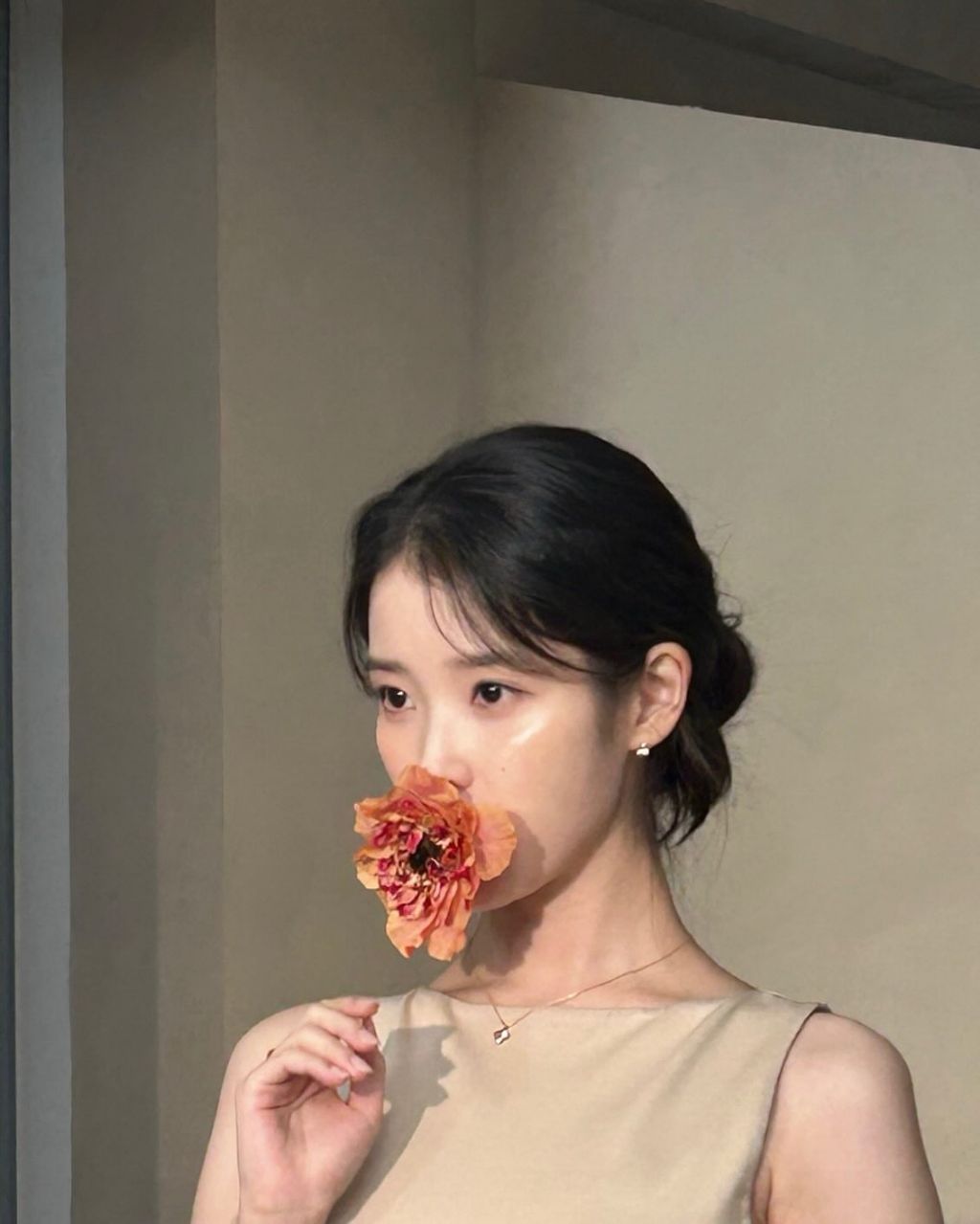 최근 아이유 인스타그램.jpg | 인스티즈