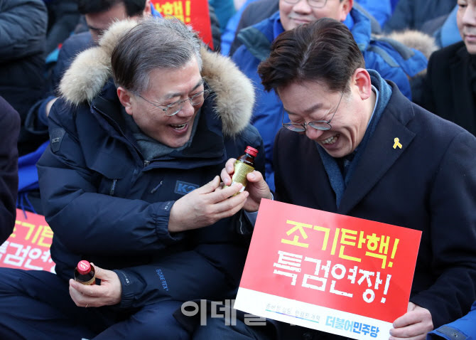 "쟤만 자빠뜨리면 내가 대선후보" 민주당이 50년동안 앓고있는 고질병" | 인스티즈