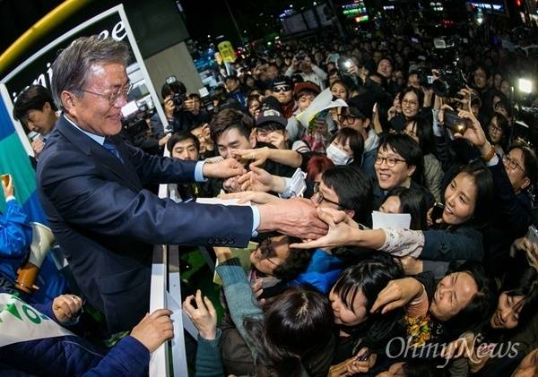 "쟤만 자빠뜨리면 내가 대선후보" 민주당이 50년동안 앓고있는 고질병" | 인스티즈