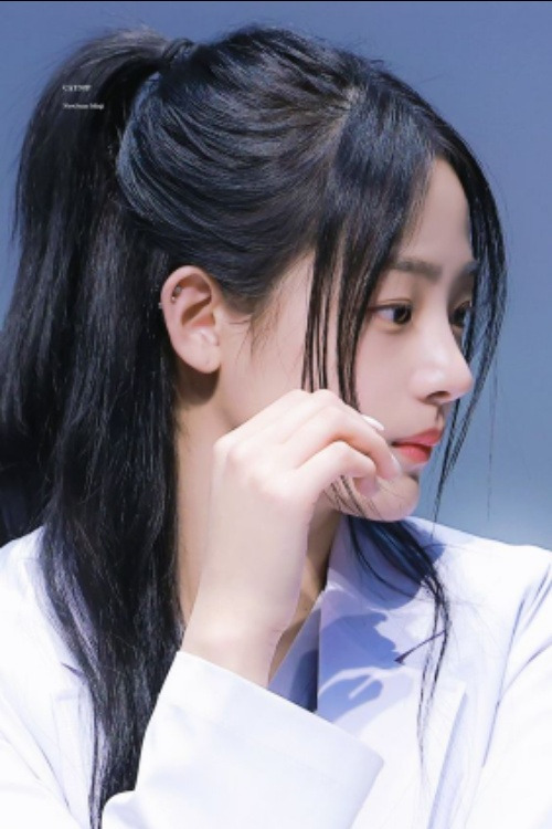 코수술 할 때 인기있다는 뉴진스 민지의 콧대 | 인스티즈