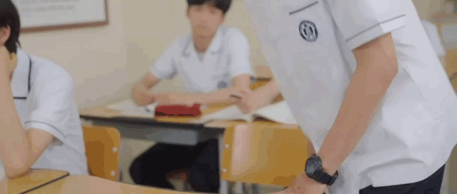 [BL] 저희 반 반장이 소시오패스 같은데요... 걔가 자꾸 얼굴로 절 꼬셔요; | 인스티즈