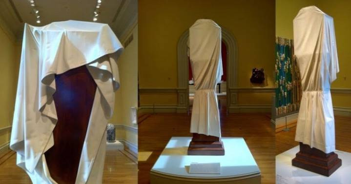 한 미술관에 전시된 유령시계라는 작품이 논란에 빠짐.jpg | 인스티즈