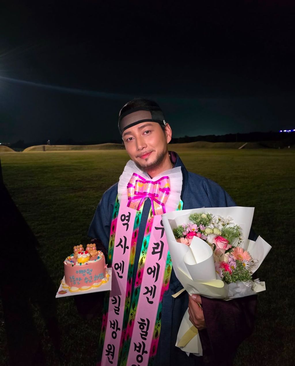 팬들이랑 버블 티키타카 잘하는 이현욱 | 인스티즈