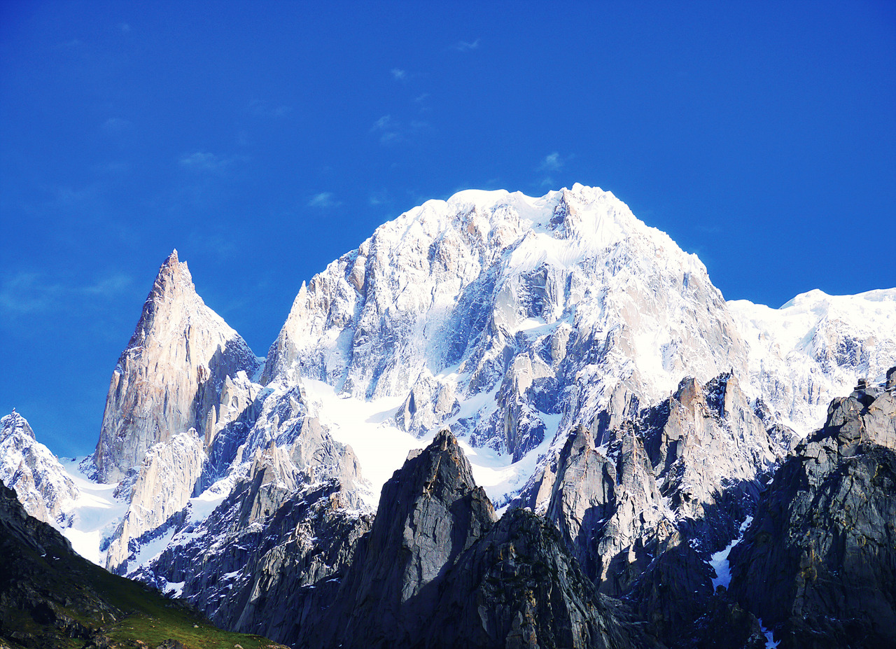 여행자들의 블랙홀이라 불리는 파키스탄 마을.jpg | 인스티즈