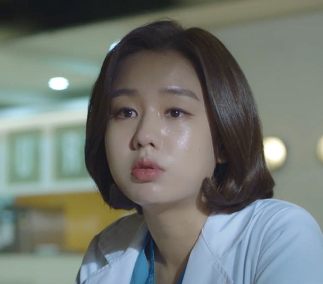 [슬기로운 의사생활] 얼죽아인 상사에게 뜨아주고 엿맥였습니다 ㅋ | 인스티즈