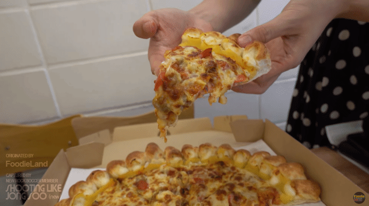 피자스쿨 직화홀릭 바이트가 만들어지는 과정.gif | 인스티즈