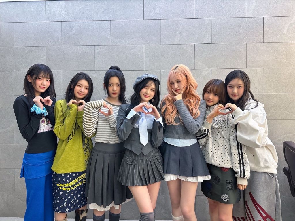 오늘 만난 스타쉽 선후배 걸그룹 (아이브&키키) | 인스티즈