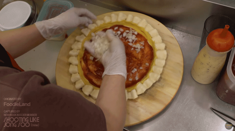 피자스쿨 직화홀릭 바이트가 만들어지는 과정.gif | 인스티즈