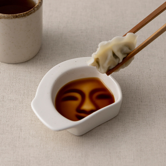 국립중앙박물관 신상 신라토우 신발장식과 신라의 미소 소스볼 | 인스티즈