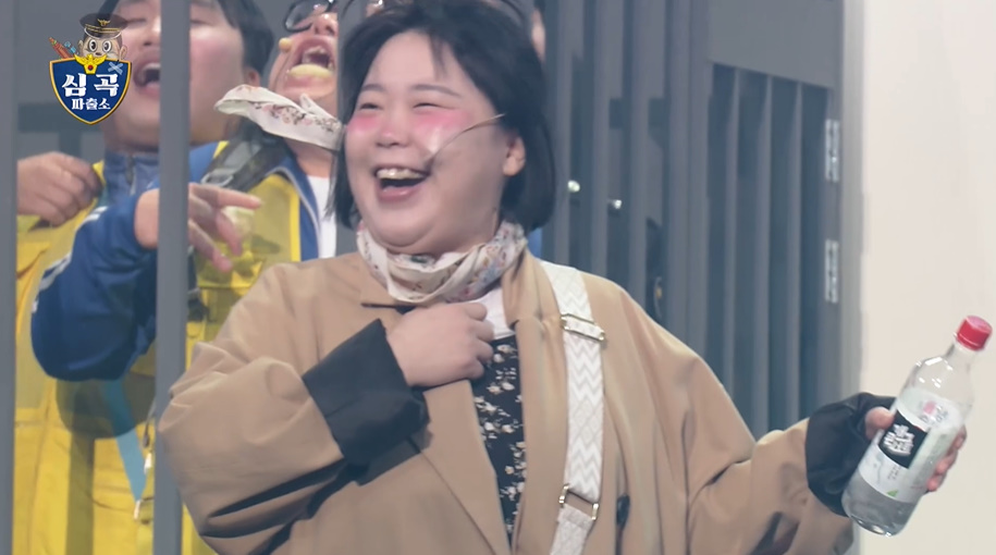 동네 파출소 유치장에 사람이 붐비는 이유...jpg | 인스티즈