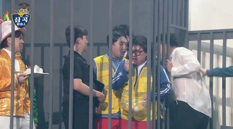 동네 파출소 유치장에 사람이 붐비는 이유...jpg | 인스티즈