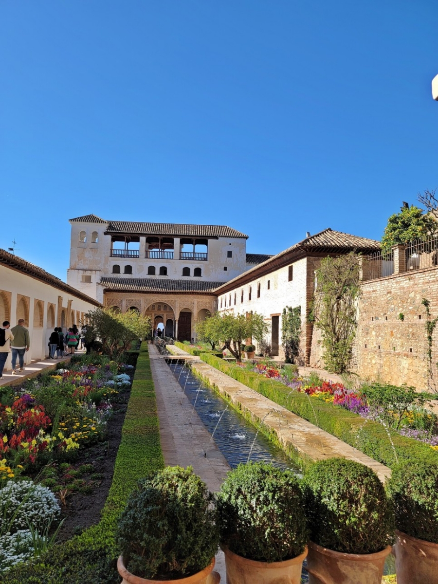 첫 유럽여행지로 추천하는 곳 스페인 vs 이탈리아 | 인스티즈