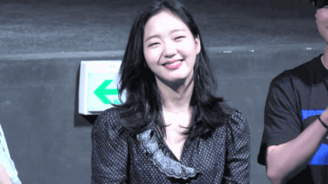 김고은 눈웃음 | 인스티즈