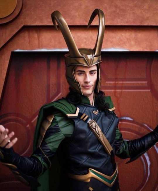 디즈니랜드 짱잘남 3인방 | 인스티즈