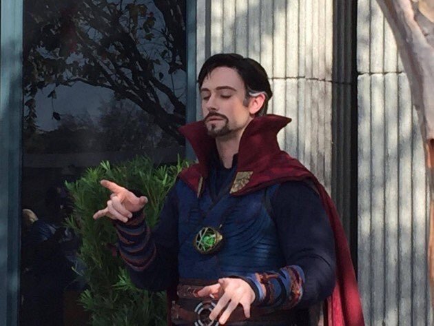 디즈니랜드 짱잘남 3인방 | 인스티즈