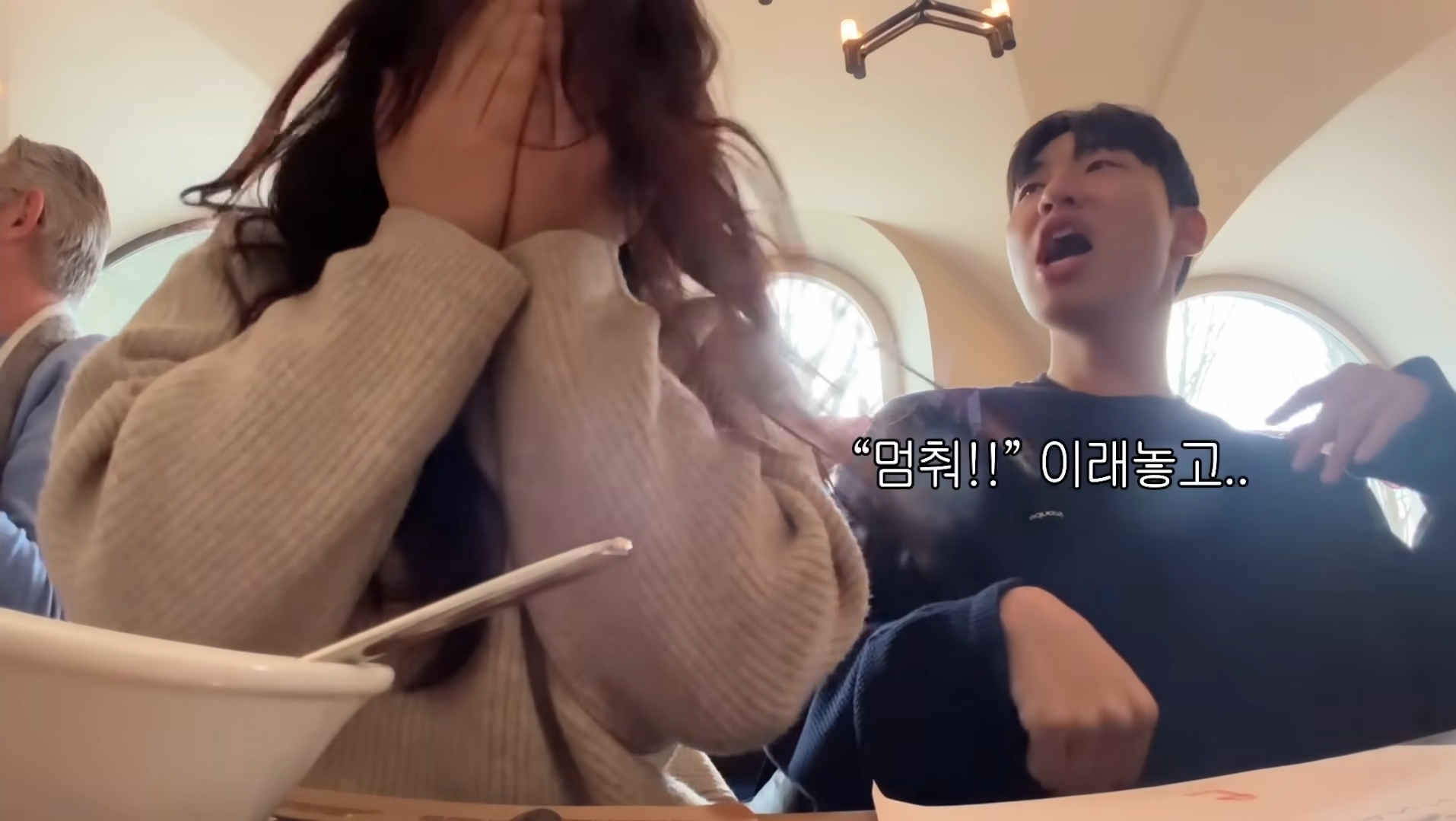 성격이 정반대라 더 웃긴 찰스(ENFP)와 승헌쓰(ISTP) | 인스티즈