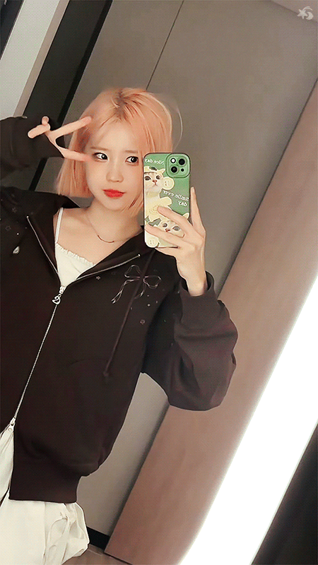 단발머리 프로미스나인 송하영.gif | 인스티즈