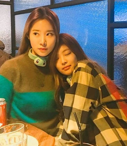 제니랑 차희 보면 우정이 사랑보다 더 사랑같아 | 인스티즈