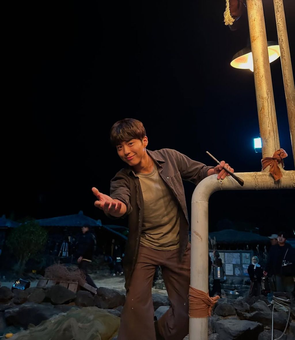 쉬는시간 박보검과 아이유가 노는법 | 인스티즈