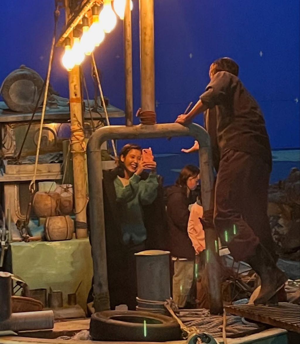 쉬는시간 박보검과 아이유가 노는법 | 인스티즈