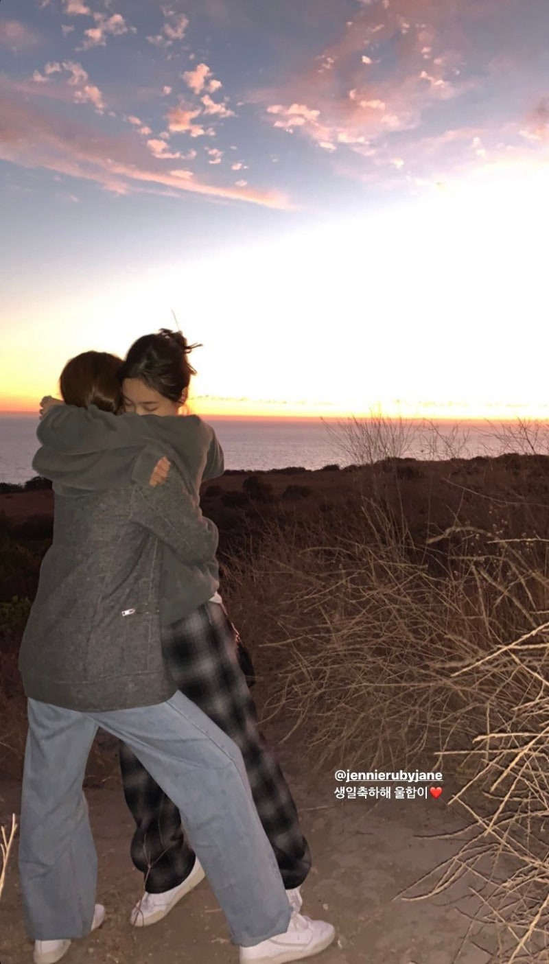 제니랑 차희 보면 우정이 사랑보다 더 사랑같아 | 인스티즈