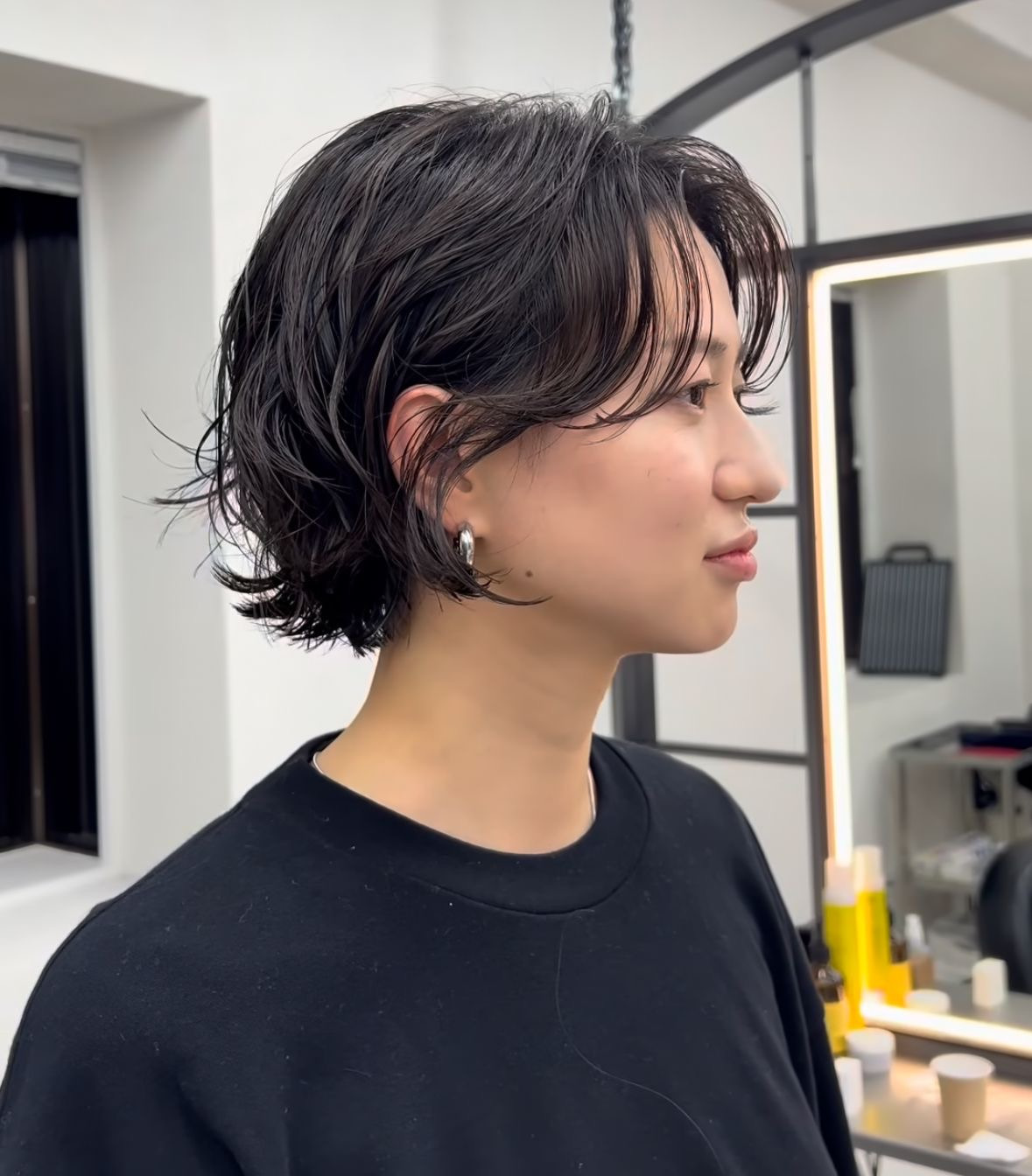 요즘은 단발이 끌리더라... ✂️💇🏻 참고하기 좋은 트렌디한 단발 디자인.jpg | 인스티즈
