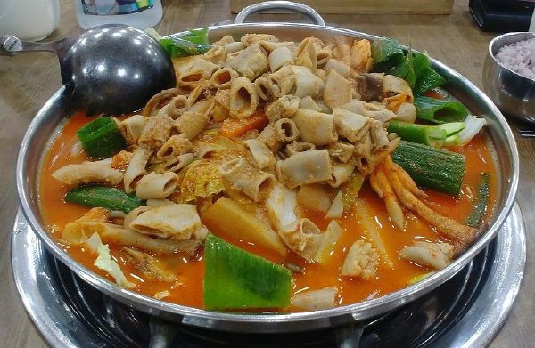 맛녀석에 나온 곱창전골.gif | 인스티즈