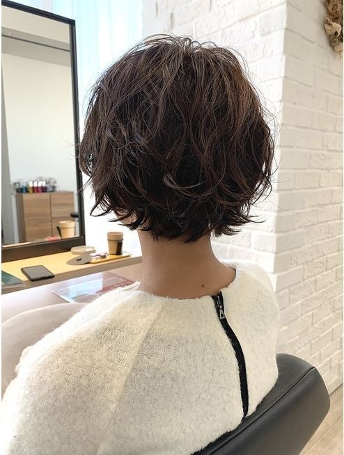 요즘은 단발이 끌리더라... ✂️💇🏻 참고하기 좋은 트렌디한 단발 디자인.jpg | 인스티즈