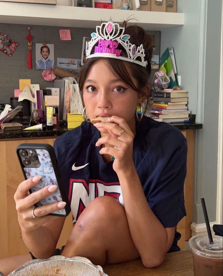 29살 연하 여배우랑 파파라치 찍힌 토비 맥과이어.jpg | 인스티즈