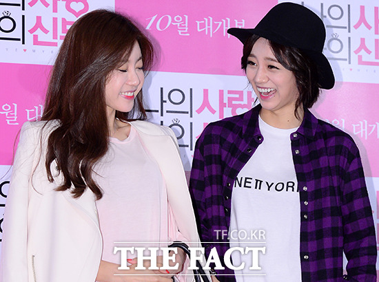 화장실에서 혜리가 본인 얘기하는 걸 들은 신민아.twt | 인스티즈