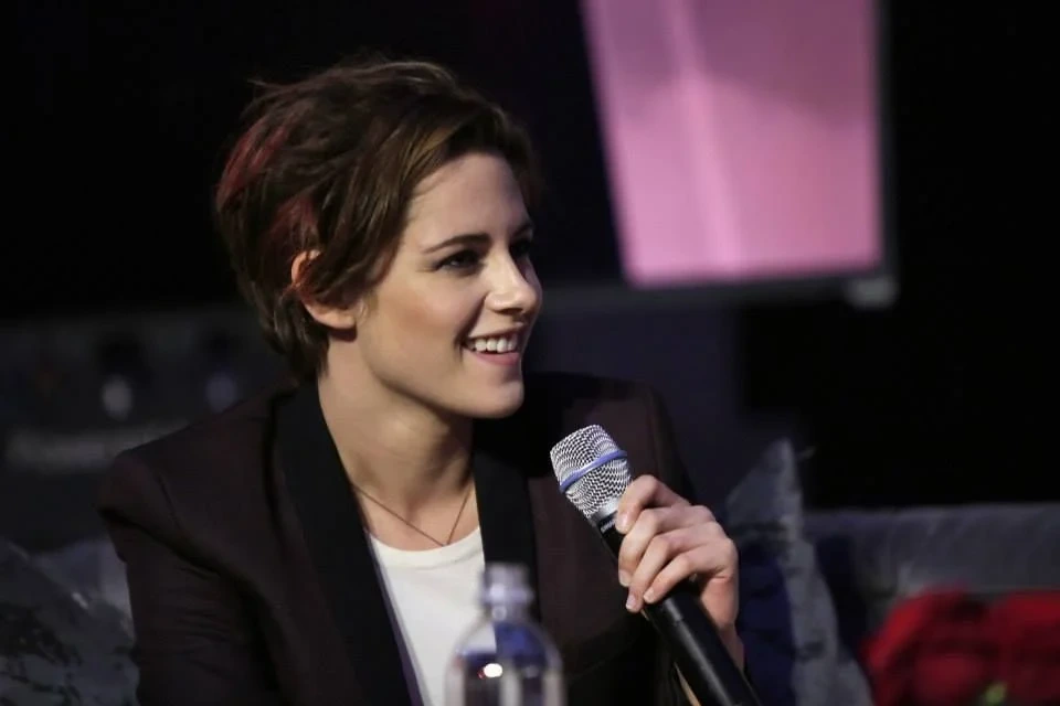 팬들 사이에서 레전드라 불리는 날들의 크리스틴 스튜어트.jpg | 인스티즈