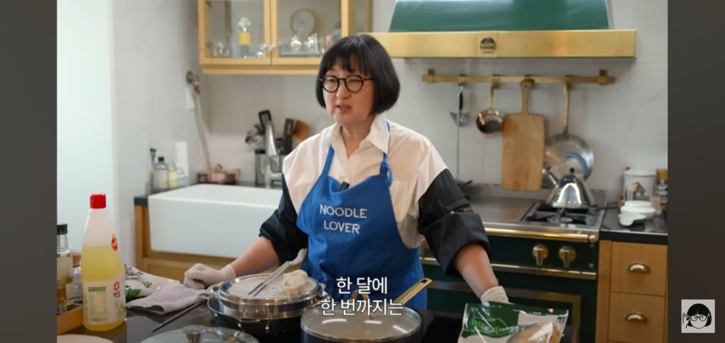 전세계 사로잡은 K-푸드 어머니 노희영이 세운 전략 3가지는?? 비비고 만두 | 인스티즈