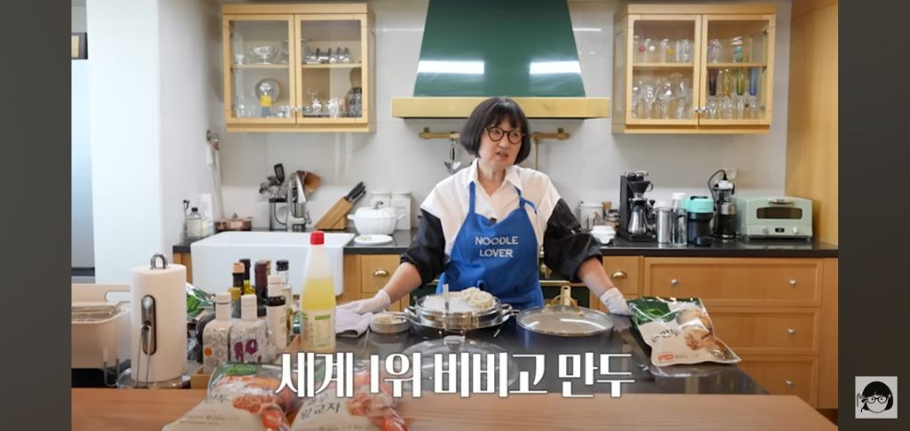 전세계 사로잡은 K-푸드 어머니 노희영이 세운 전략 3가지는?? 비비고 만두 | 인스티즈